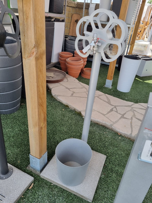 FONTANA SRF CON VASO E PORTAGOMMA